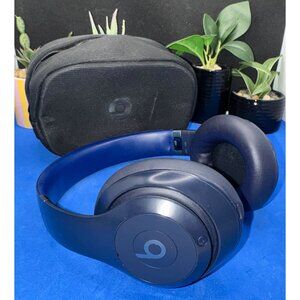 Beats Studio Pro Wireless Over-Ear Headphones in Navy & Travel Case